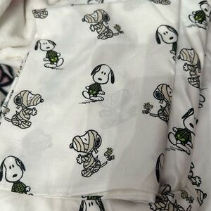 Snoopy Halloween Bed sheets (FULL)
